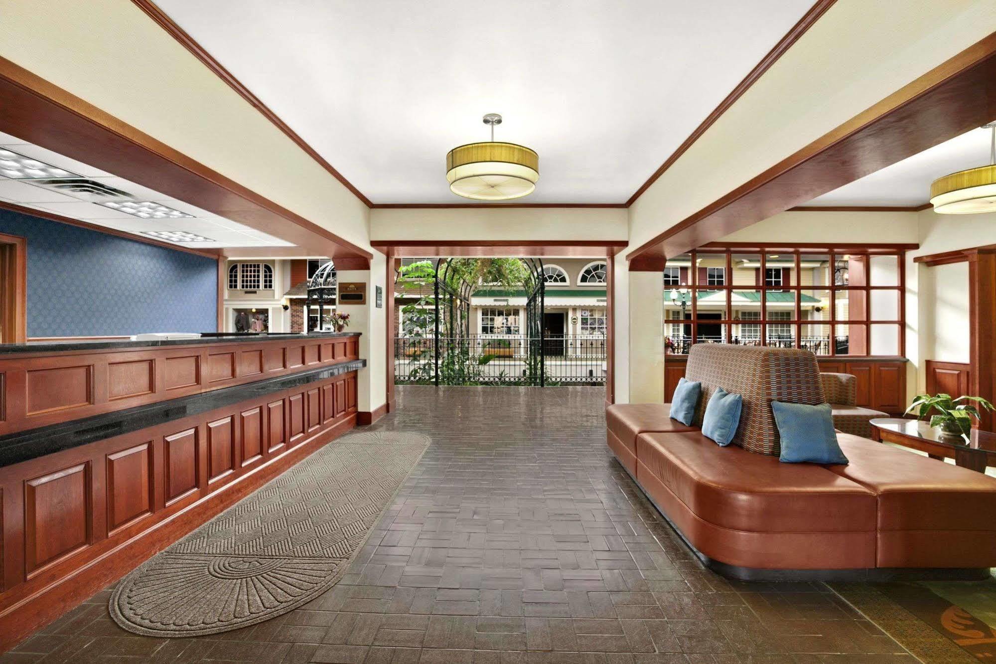 Days Inn By Wyndham Penn State State College Luaran gambar